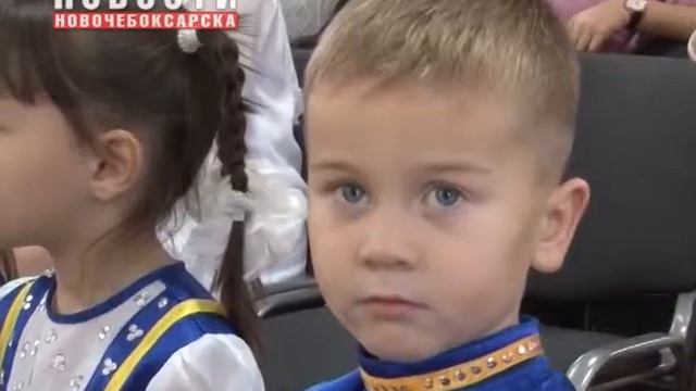 В МБДОУ «Детский сад №12 «Золотой ключик» поздравили мам с наступающим праздником смотреть онлайн