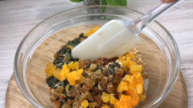 The cookies you'll eat guilt-free these holidays! No eggs, no flour, no sugar, no gluten! смотреть онлайн