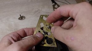 ПОЧЕМУ ВСТАЮТ ЧАСЫ. РЕСТАВРАЦИЯ СТАРИННЫХ ЧАСОВ.