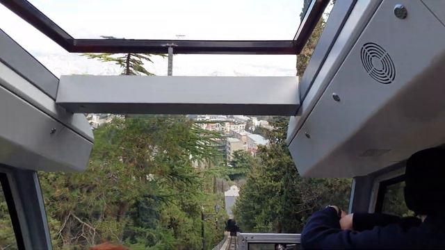 Фуникулер в Тбилиси. Спуск. Апрель 2019 года. 2 часть. смотреть онлайн