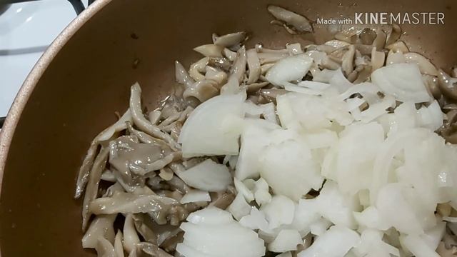 ГРИБЫ с луком и СМЕТАНОЙ смотреть онлайн