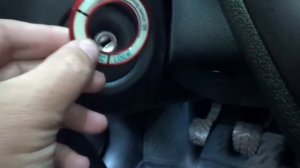 3D наклейка на замок зажигания, светится в темноте.