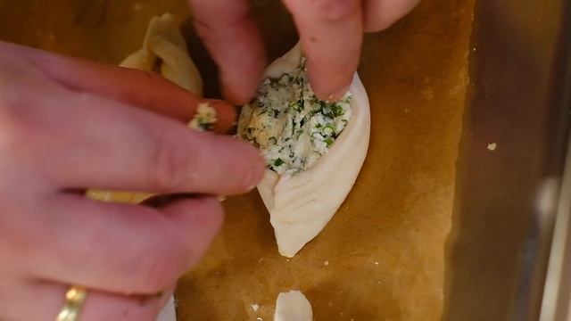 Мини хачапури из слоеного теста/Хачапури самый простой и вкусный рецепт!