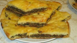 Сочный Пирог с курицей из слоеного теста. Lay xəmili toyud piroqu, börek. Puff pastry chicken pie.