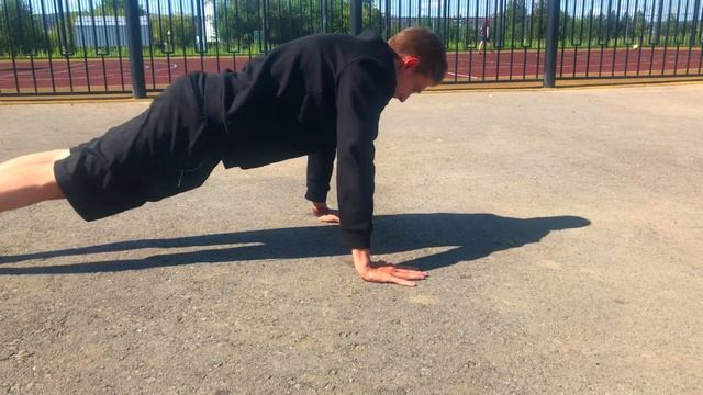 ? Я делал 500 ОТЖИМАНИЙ В ДЕНЬ в течении НЕДЕЛИ ! 3500 ОТЖИМАНИЙ за НЕДЕЛЮ (ЛУЧШИЙ РЕЗУЛЬТАТ) смотреть онлайн