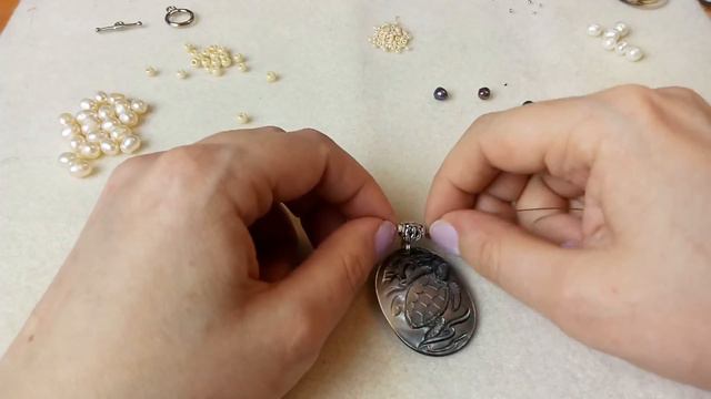 Бусы с перламутровой подвеской смотреть онлайн