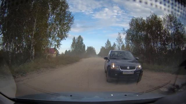 Зачем везти мусор в контейнер? Будем жить на свалке... смотреть онлайн