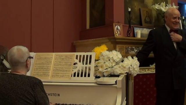 Р. ФАЛЬВО - СКАЖИТЕ, ДЕВУШКИ, ПОДРУЖКЕ ВАШЕЙ - АЛЕКСАНДР ЛОМОНОСОВ смотреть онлайн