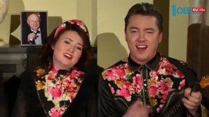 Под окном широким (вишня белоснежная цветёт)