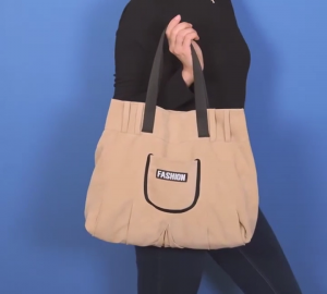 Как сшить стильную сумку из старой юбки!