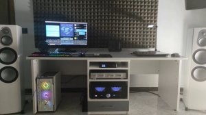 Monitor audio silver 500 with Vincent Sa32 (test sound)