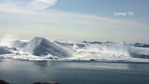 Откол айсберга от ледника. Подборка