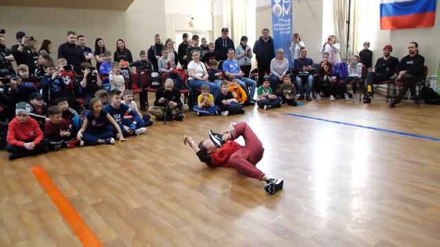 14-15 bgirl Стейша - брейкданс чемпионат г.Химки смотреть онлайн