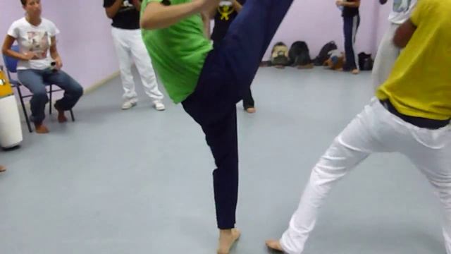 Roda at Maculele's: Alegria смотреть онлайн