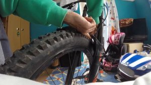 How to fit RRP EnduroGuard Mudguard (Rapid Racer Products) Fork seal protector