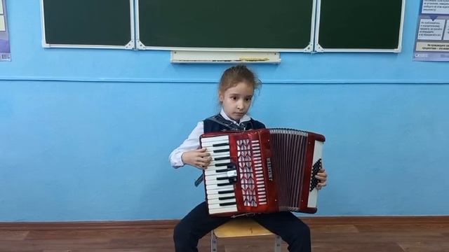 Несмачная Анастасия -"Стоит орешина кудрявая" смотреть онлайн