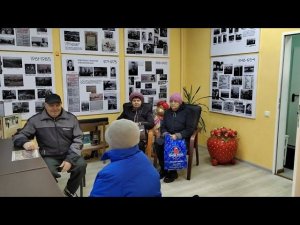 Материальная помощь пенсионерам Совхоза в честь 105-летия предприятия.