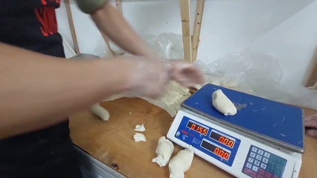 Крупнейшая САМСА | 1500 штук Самса в 5 тандырах | Центр самсы "QIPСНОQ" Джизак Самса смотреть онлайн