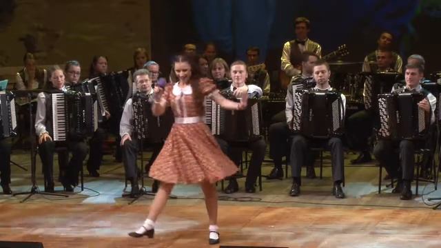 Аделина Ковальчик - Ой, как ты мне нравишься смотреть онлайн