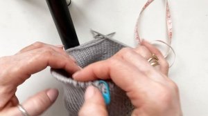 Вяжем шапку с острой макушкой