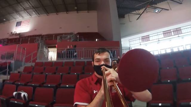 Trombone - Seven Nation Army [excerpt] (Elon Basketball Band 2/6/22) смотреть онлайн