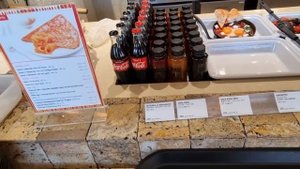 Аэропорт Шереметьево Терминал D  Справка с переводом нужна или нет? Летим в Стамбул в марте.