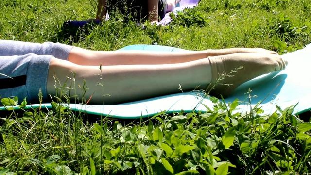 Сядь на шпагат за 3 минуты! смотреть онлайн