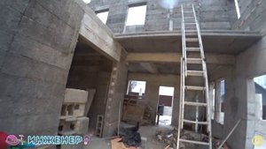 Достроили коробку монолитного бетонного частного дома. Своими руками. Обзор