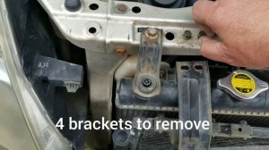 PT1#HONDA STREAM 2003, Remove front bumper and headlights.