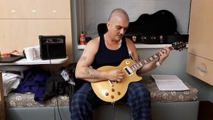 Easy Riffs: Hysteria- Def Leppard  ( with hospital update )
