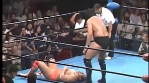 Кента Кобаши vs Йошихиро Такаяма, AJPW, 26.05.2000
