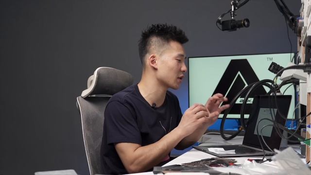 【蒋·维修】进水“罢工”？没那么轻松！MacBook Pro A1707维修案例 смотреть онлайн