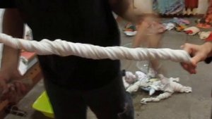 Как художественно покрасить футболку