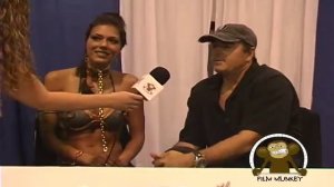 Film Munkey - Adrianne Curry and Christopher Knight