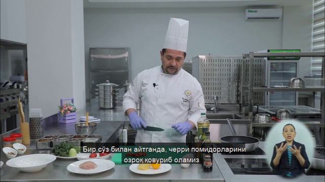 11 Тёплый салат Скурицей и кабачками