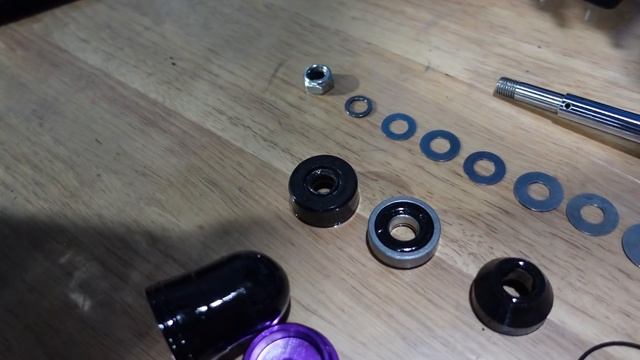 AV Moto Rear Shock Review Featuring OKM Racing смотреть онлайн