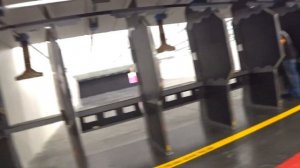 Какой выбрать пистолет? Beretta 92FS или Glock 17. Обзор оружейного магазина.