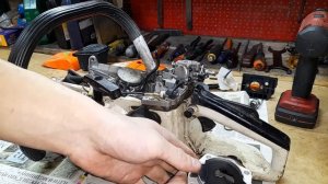 Заклинил двигатель на цыганской бензопиле. Теснул поршень и картер