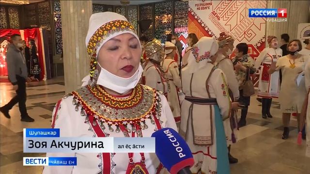 Республикӑра чӑваш тӗррин кунне анлӑ паллӑ турӗҫ