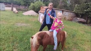 КОНЮШНЯ VLOG __Катаемся на пони
