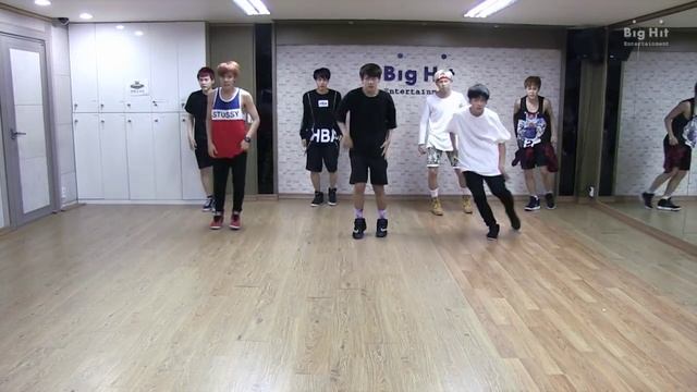 Танцевальная практика Bts- Danger.
