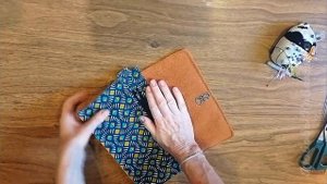 DIY\\  Предлагаю сшить сумку-мессенджер с 4 карманами /сумочка для телефона.
