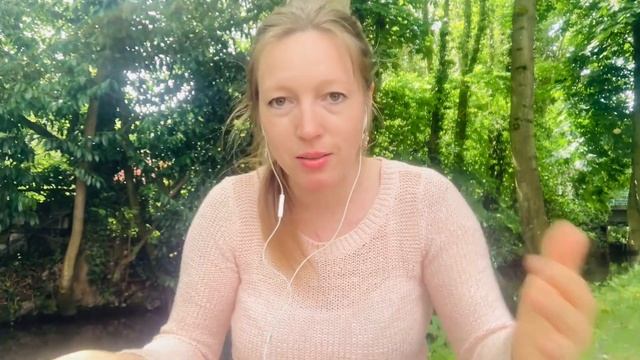 МИНУСЫ ЖИЗНИ ВО ФРАНЦИИ • Мадам Блошкина смотреть онлайн