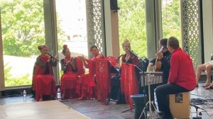 Flamenco par des artistes Canadiens D’Halifax- Flamenco en Rouge