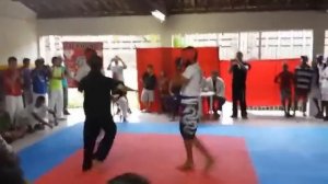 Taekwondo VS Capoeira - Real Fight 2014