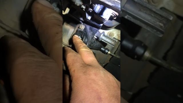 Как прокачать сцепление на бмв Е39 одному без проблем за минуту смотреть онлайн