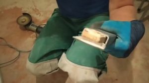 Чем снять масляную краску со стен без специального инструмента