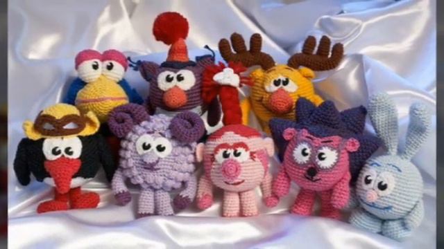 Они немного странные смотреть онлайн