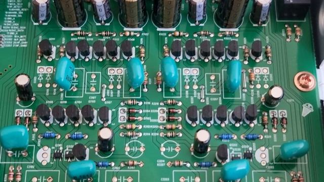 Marantz CD6007 CD player deep unboxing смотреть онлайн