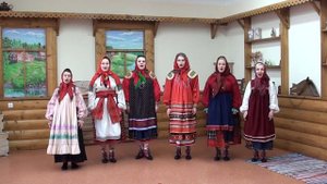 "Сама иду по каменю"